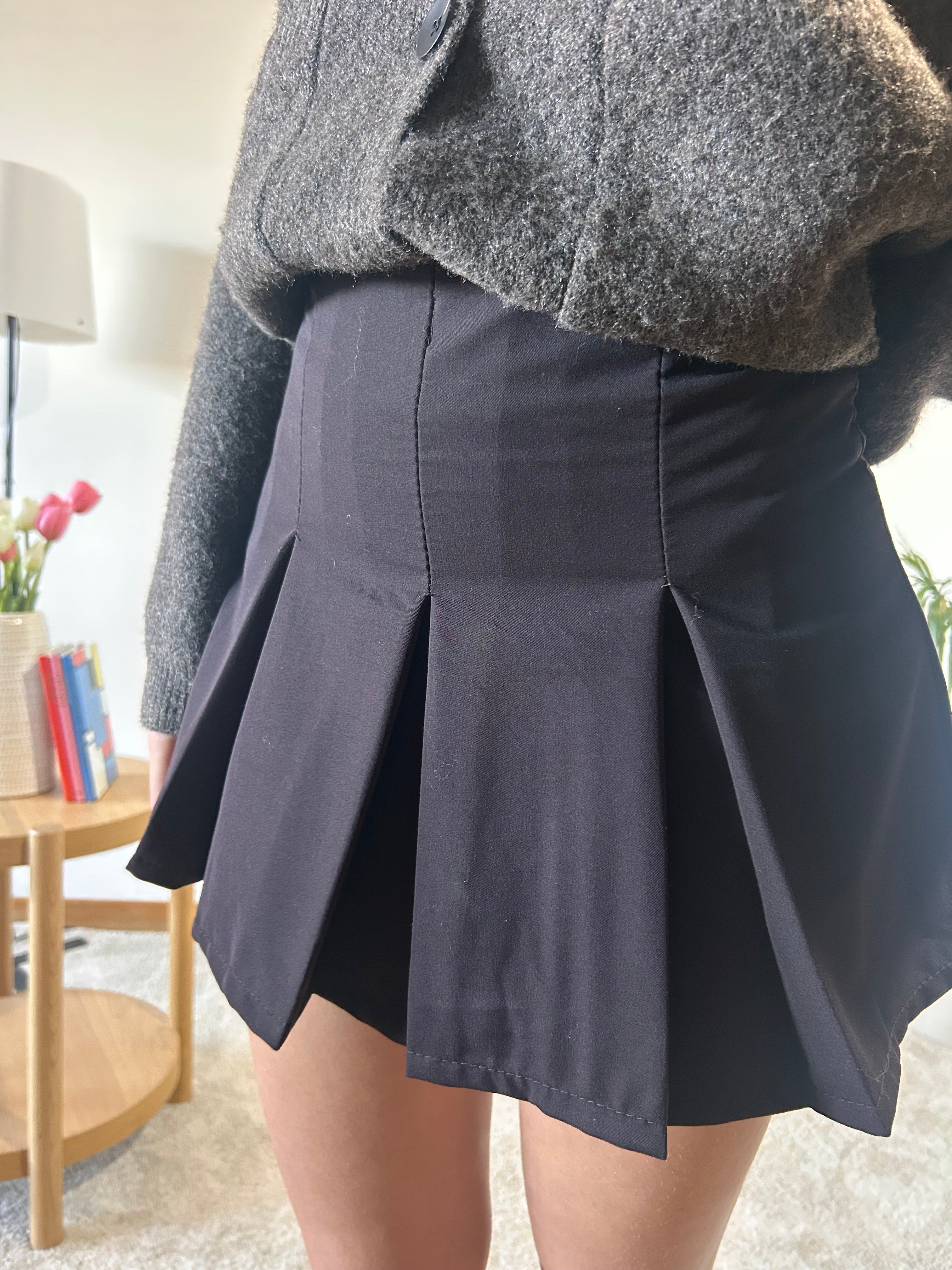 Gonna con pantaloncino Elena