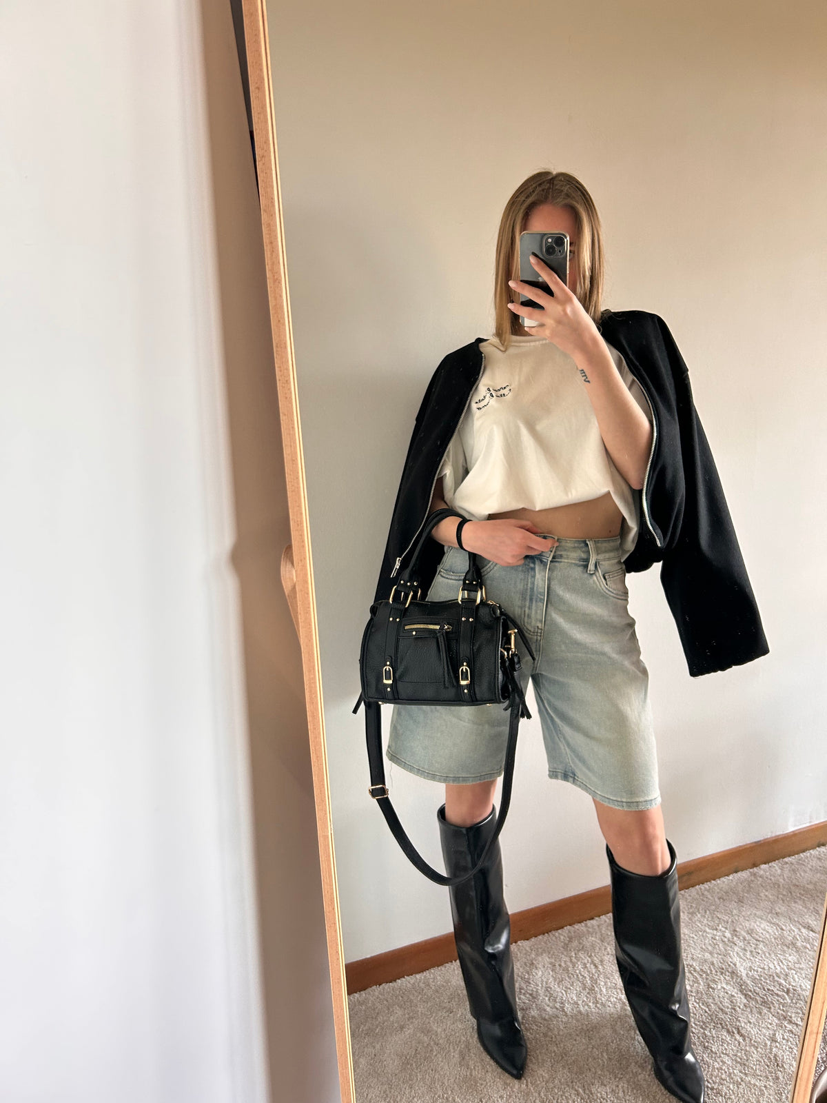 Bermuda jeans