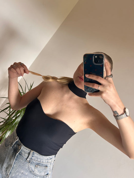 BODY CHOKER